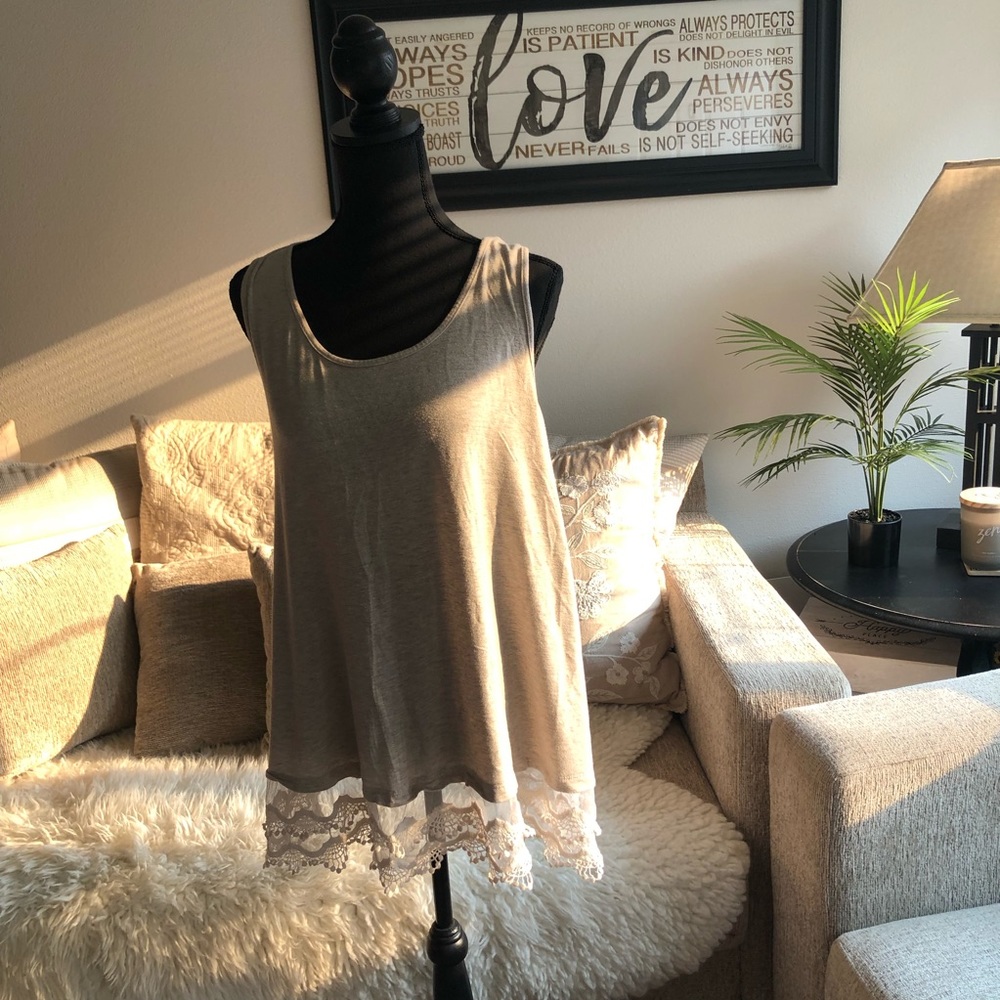 Emerald - Sleeveless Top - Oatmeal color - 1XL